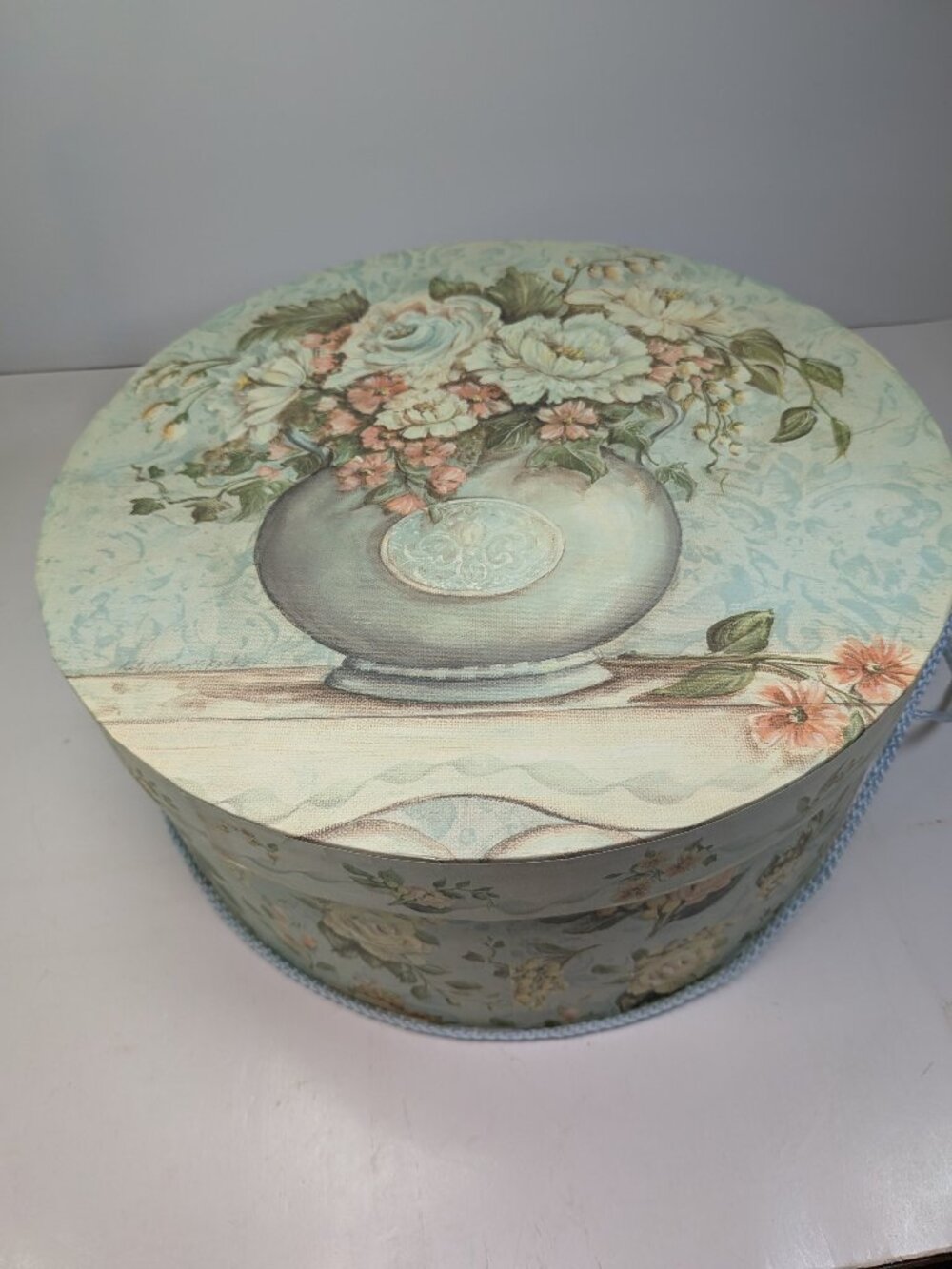 Kate McRostie Floral Round Hat Box Storage Tri-Coastal Design 13" Vintage 2004